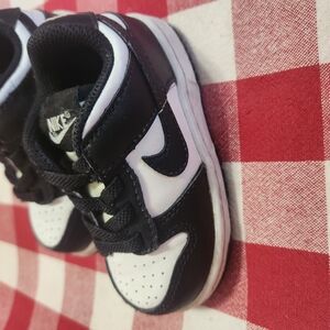 Nike Kids Black and White Sneakers